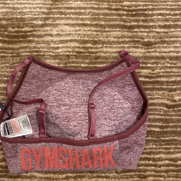 Gymshark flex strappy sports bra - size small - Picture 3 of 5